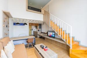 Kuchyň nebo kuchyňský kout v ubytování Lavender Apartment Branch