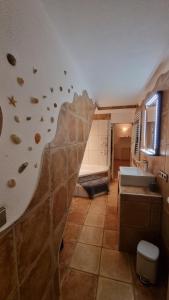 ห้องน้ำของ Ruheoase am Waldrand - auf 90qm sind nicht nur die Eltern willkommen - bis zu 5 Kinder