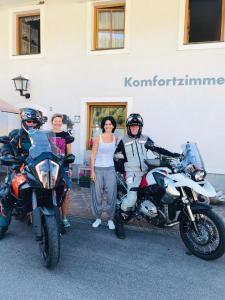 Goście zatrzymujący się w obiekcie Wohlfühl-Appartement Kreischberg inclusive Murau SommerGästeCard