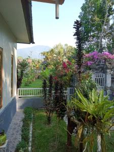 Zahrada ubytování umah kampung bendul