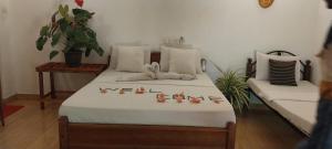 Letto o letti in una camera di Hotel Samanala Sigiriya