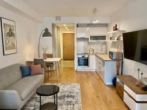 Dapur atau dapur kecil di Cozy Home Apartment - Tallinn City Center