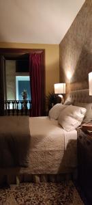 Letto o letti in una camera di Aedel Lxr