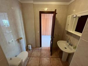 Vannituba majutusasutuses Playa Laguna, Laguna Beach, Torrox Costa