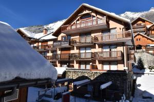 Nespecifikovaný výhled na hory nebo výhled na hory při pohledu z apartmánu