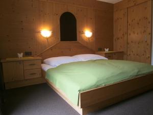 Cama o camas de una habitación en Haus Wiesenheim FW Ötztal