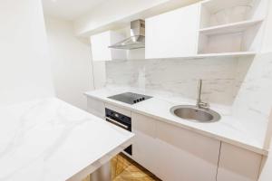 Zdjęcie z galerii obiektu Chic Parisian Retreat - Porte de Montreuil - 2 w Paryżu