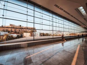 Walk to Syntagma,from a prime-location, luxury apt vendégei