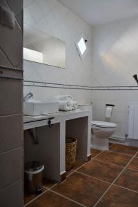 A bathroom at Casa del Arrabal