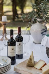 Φωτογραφία από το άλμπουμ του Il Villino Farmhouse σε Castellina in Chianti