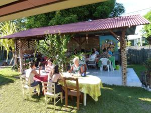 Zahrada ubytování Pension TE MITI - PLAGE-BEACH 200m - Mahana Parc & Vaiava Beach pk18 - B&B CHAMBRES ou DORTOIR
