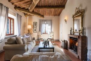 Φωτογραφία από το άλμπουμ του Il Villino Farmhouse σε Castellina in Chianti