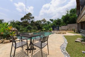 Zahrada ubytování The Lavana Sasandu Gunung Salak Bogor