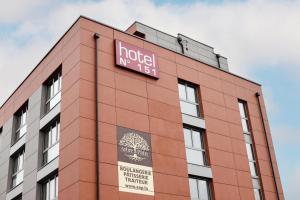 Bangunan di mana terletaknya hotel