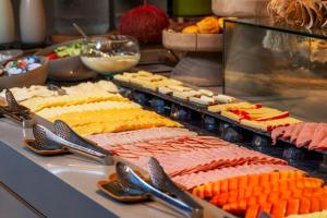 Comida no hotel ou em algum lugar perto