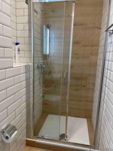 Een badkamer bij Mont-sur-Lausanne: Studio très cosy !