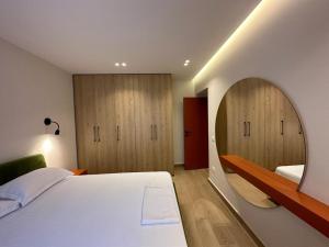Cozy apartament ,Medreseja e tiranes - Image 5