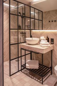 Un baño de Wren Urban Nest