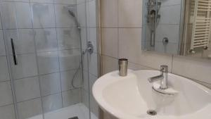 Koupelna v ubytování CconfortHotels R&B Cavour
