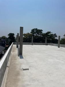Blick auf das Dach in der Unterkunft OYO Home 80909 New star homes in Kotamangalam