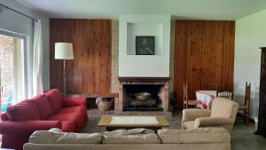 Zdjęcie z galerii obiektu EGONA-ARES Villa adosada junto la playa y del golf w mieście Zarautz