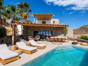Bazén v ubytování Pure Mykonos Villa nebo v jeho okolí