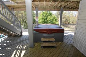 Balkón nebo terasa v ubytování Oceanside, Private Pool, Hot Tub, Sun Decks, WC1077, Seaside Manor