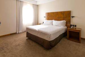 Кровать или кровати в номере Crowne Plaza Asunción by IHG
