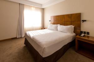 Кровать или кровати в номере Crowne Plaza Asunción by IHG