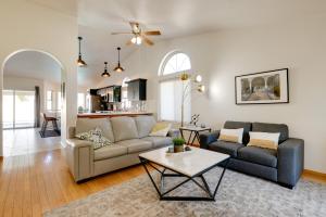 Gallery image of Modern Chandler Retreat with Private Outdoor Pool in Chandler