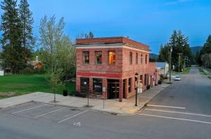 Το κτήριο όπου στεγάζεται  το διαμέρισμα