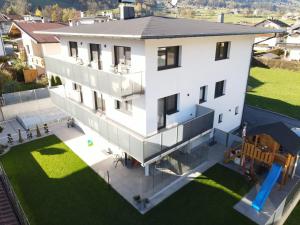 Budova, v ktorej sa apartmán nachádza