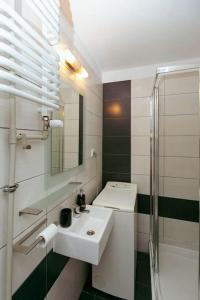A bathroom at Jasna Studio. Centric location in the heart of Warsaw