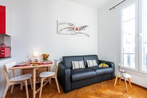 FEEL HOME - AUBER