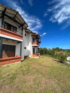 Φωτογραφία από το άλμπουμ του Elizabeth Country House σε Curiti