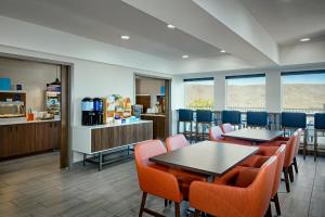 Restaurace v ubytování Holiday Inn Express Lewiston by IHG