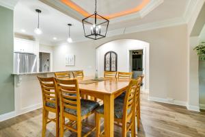 Fotografie z fotogalerie ubytování Charming Alabama Retreat with Private Patio! v destinaci Owens Cross Roads