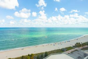 Gallery image of Girasole Rentals in Miami Beach +23 photos