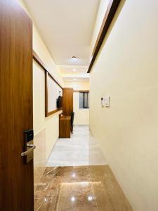 Fotografie z fotogalerie ubytování HOTEL BKC DOWNTOWN - NEAR US EMBASSY v Bombaji