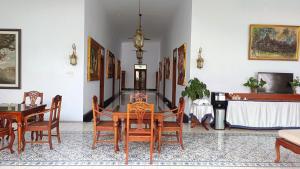A seating area at Griya Asih