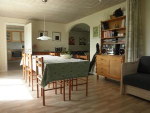 Gallery image of Holiday Home Kirkeby Feriehus in Roslev