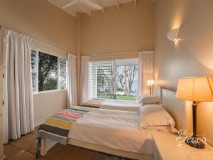 Φωτογραφία από το άλμπουμ του do not use this profile σε Sheffield Beach +20 φωτογραφίες