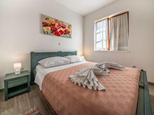 Postel nebo postele na pokoji v ubytování Apartment Val-4 by Interhome