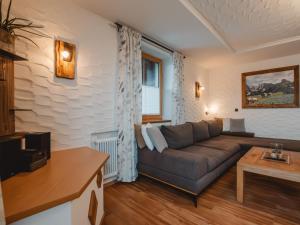 Posedenie v ubytovaní Apartment Hüttaler by Interhome