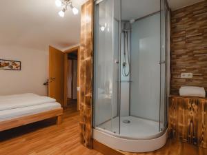 Kúpeľňa v ubytovaní Apartment Hüttaler by Interhome