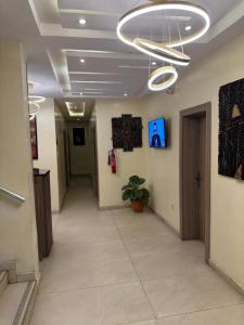 Gambar di galeri bagi MITOS LUXURY SUITES (BODE THOMAS) di Lagos