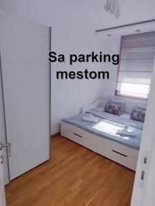 Cama o camas de una habitación en Kruna Apartment