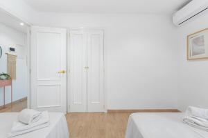 Posteľ alebo postele v izbe v ubytovaní Apartment Turmalina Front - Plusholidays