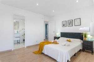 Posteľ alebo postele v izbe v ubytovaní Apartment Turmalina Front - Plusholidays