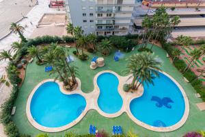 Bazén v ubytovaní Apartment Turmalina Front - Plusholidays alebo v jeho blízkosti